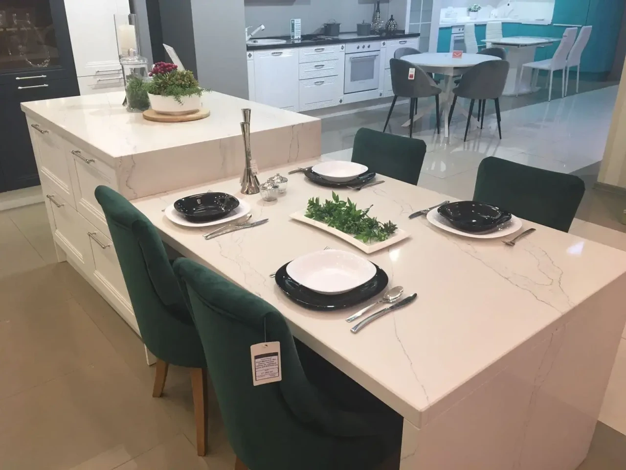 Житлові приміщення Avant Quartz 7000 Калакатта Эно