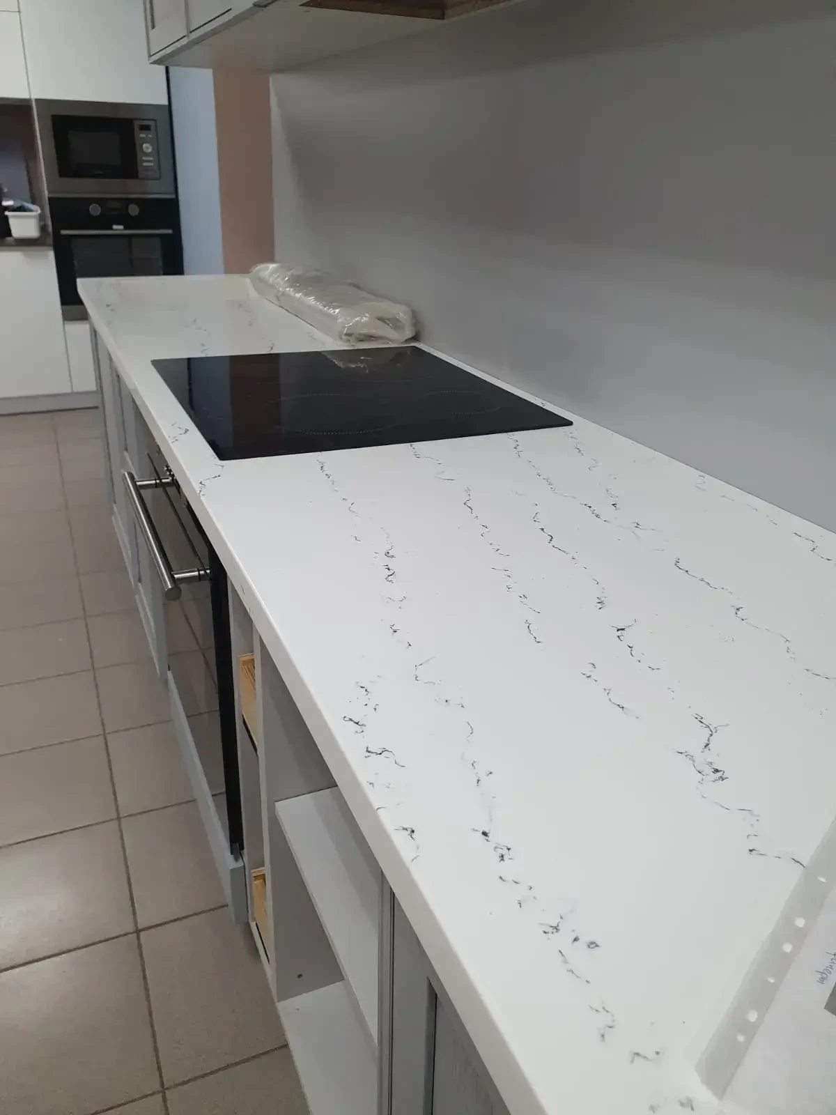 Кухня NEOMARM NM-207 Statuario Lille