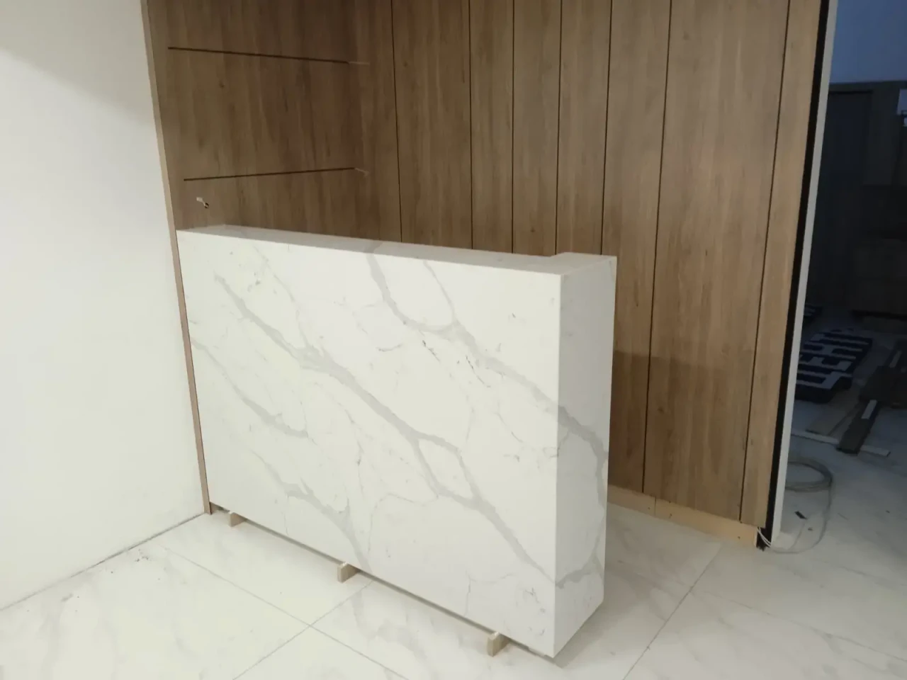 Комерційні об'єкти Avant Quartz 7500 Калакатта Аррас