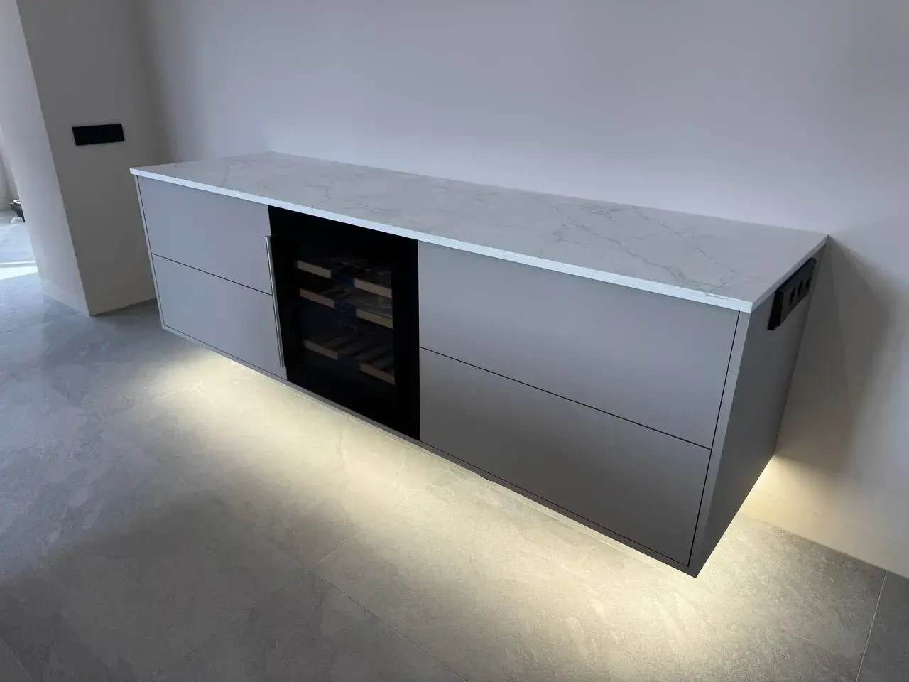 Кухня Avant Quartz 7540 Calacatta Concorde