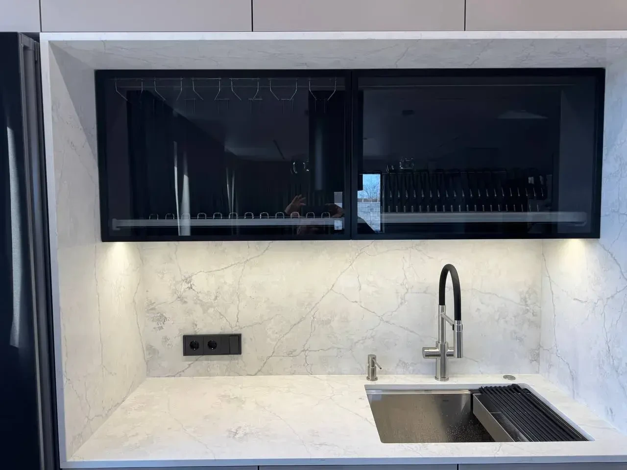 Кухня Avant Quartz 7540 Calacatta Concorde