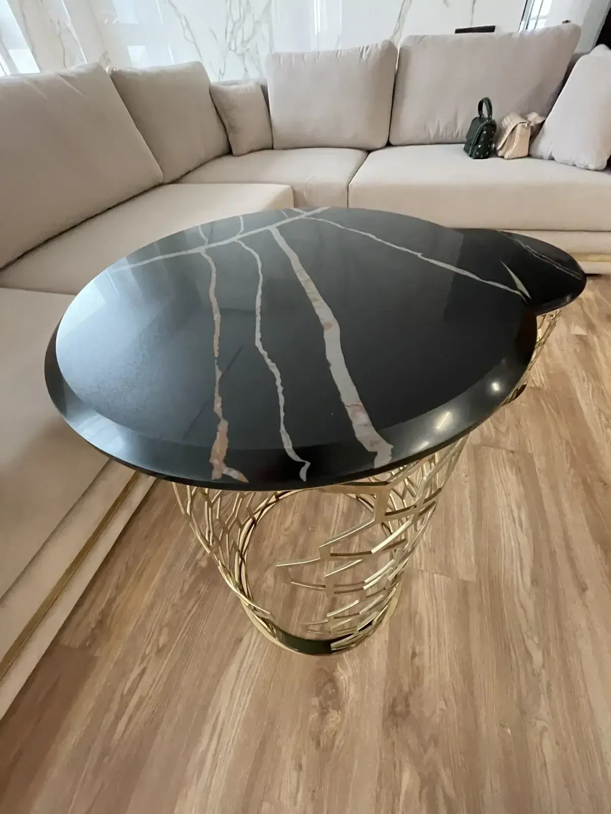 Житлові приміщення Avant Quartz 7700 Калакатта Марсель