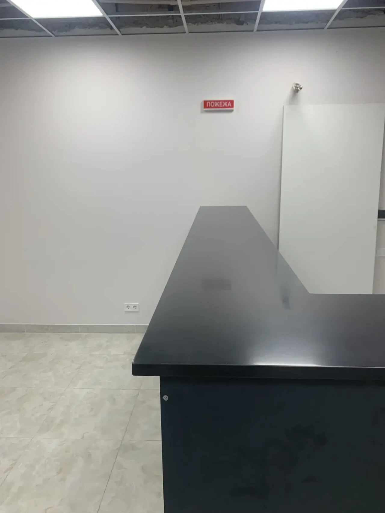 Комерційні об'єкти GRANDEX S-215 Sanded Alps