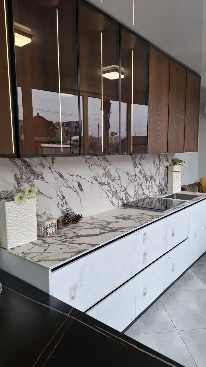 Кухня Keralini Arabescato Viola Natural