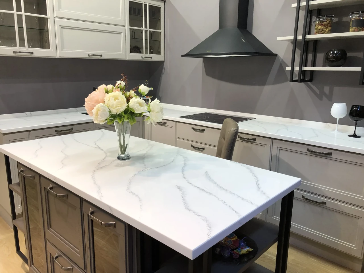 Кухня NEOMARM NM 201 Calacatta Bianco 