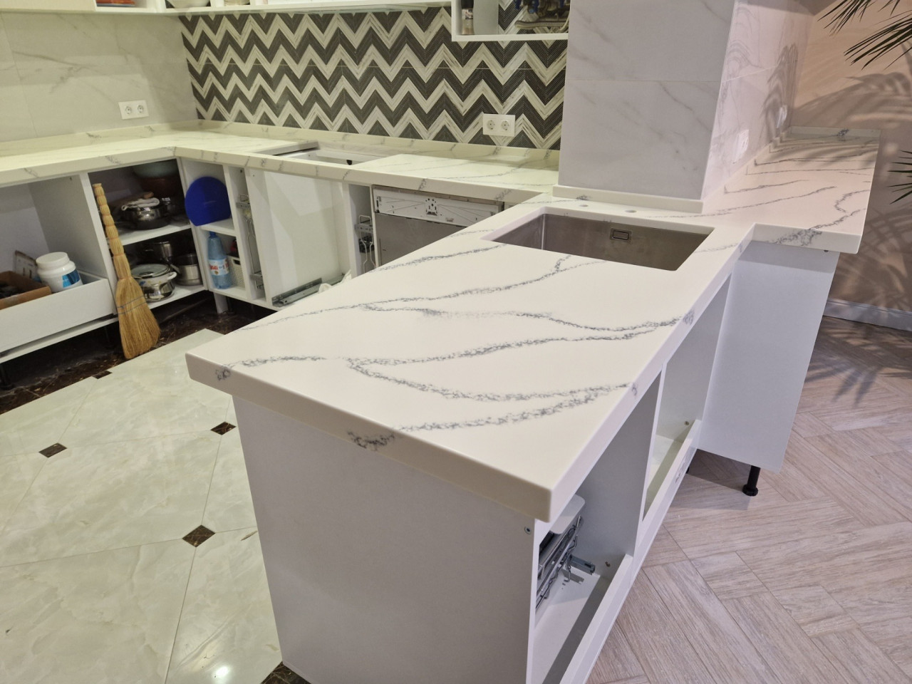 Кухня NEOMARM NM 203 Calacatta Vaniglia