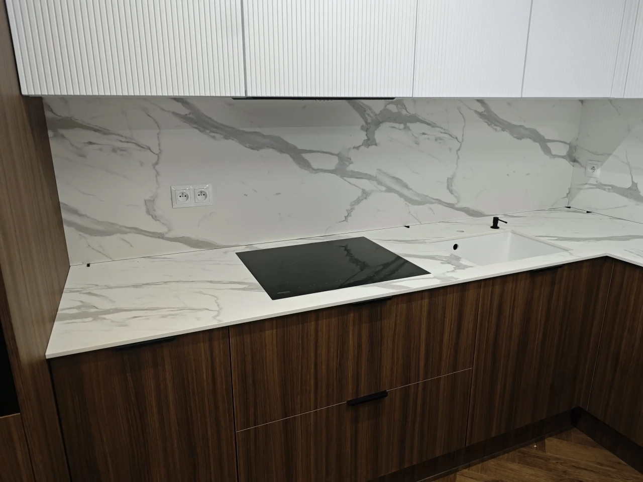 Кухня Puricelli 6019 Calacatta Marble