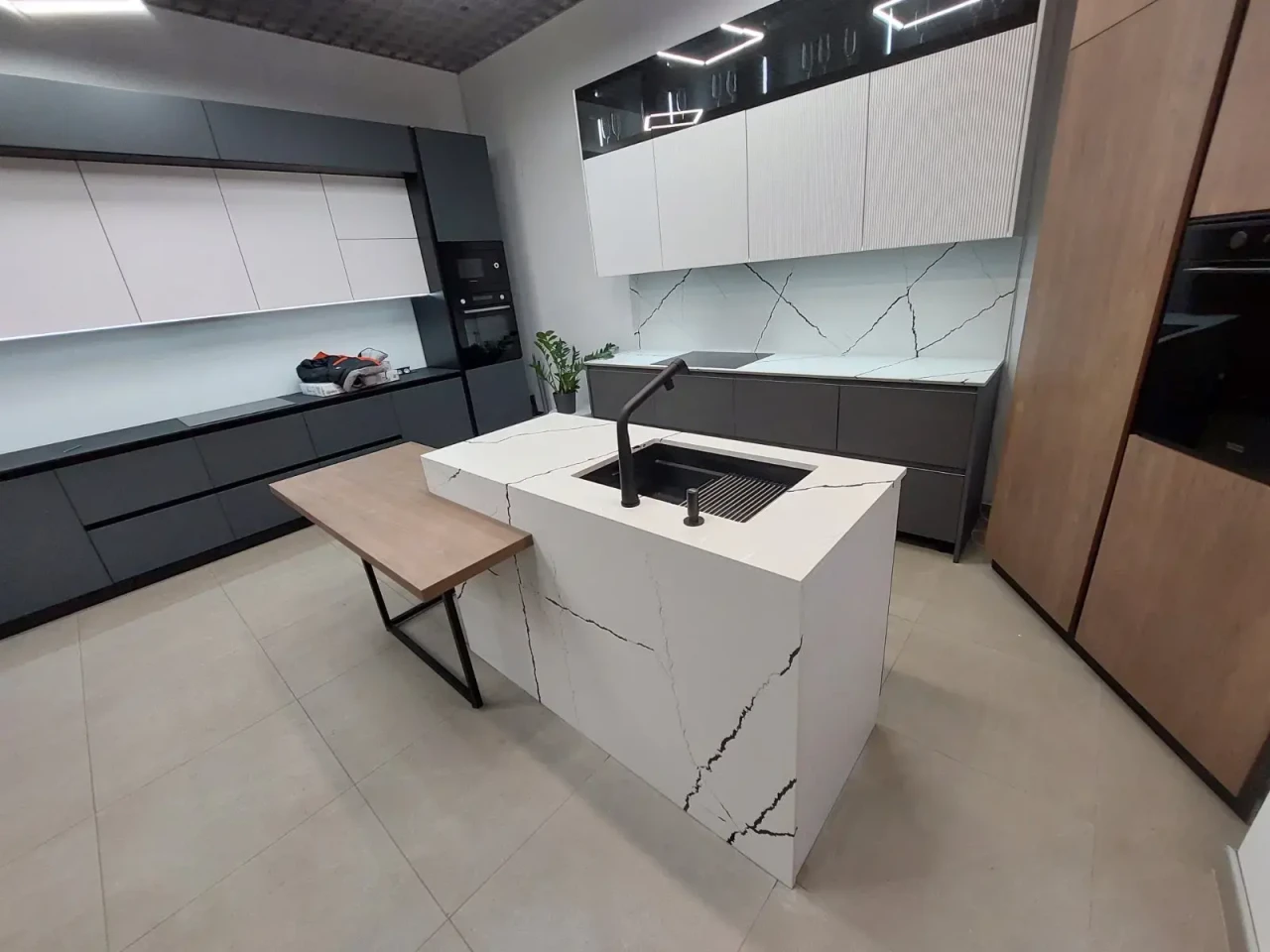 Кухня Tisoro Q840 White Misterio