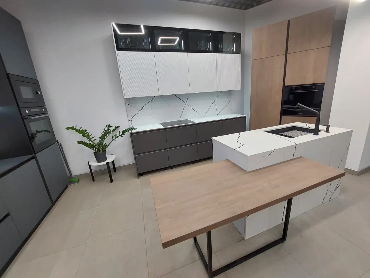 Кухня Tisoro Q840 White Misterio