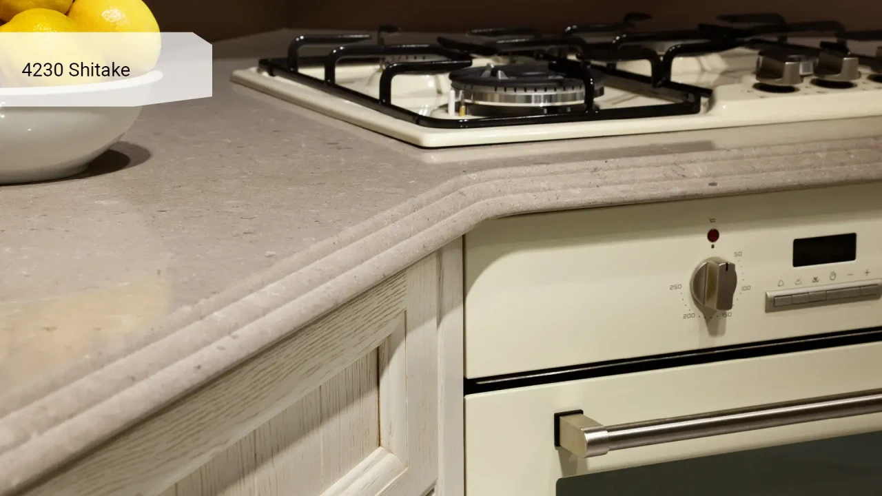 Caesarstone 4230 Shitake в інтер'єрі