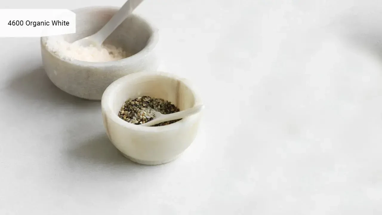 Caesarstone 4600 Organic White в інтер'єрі
