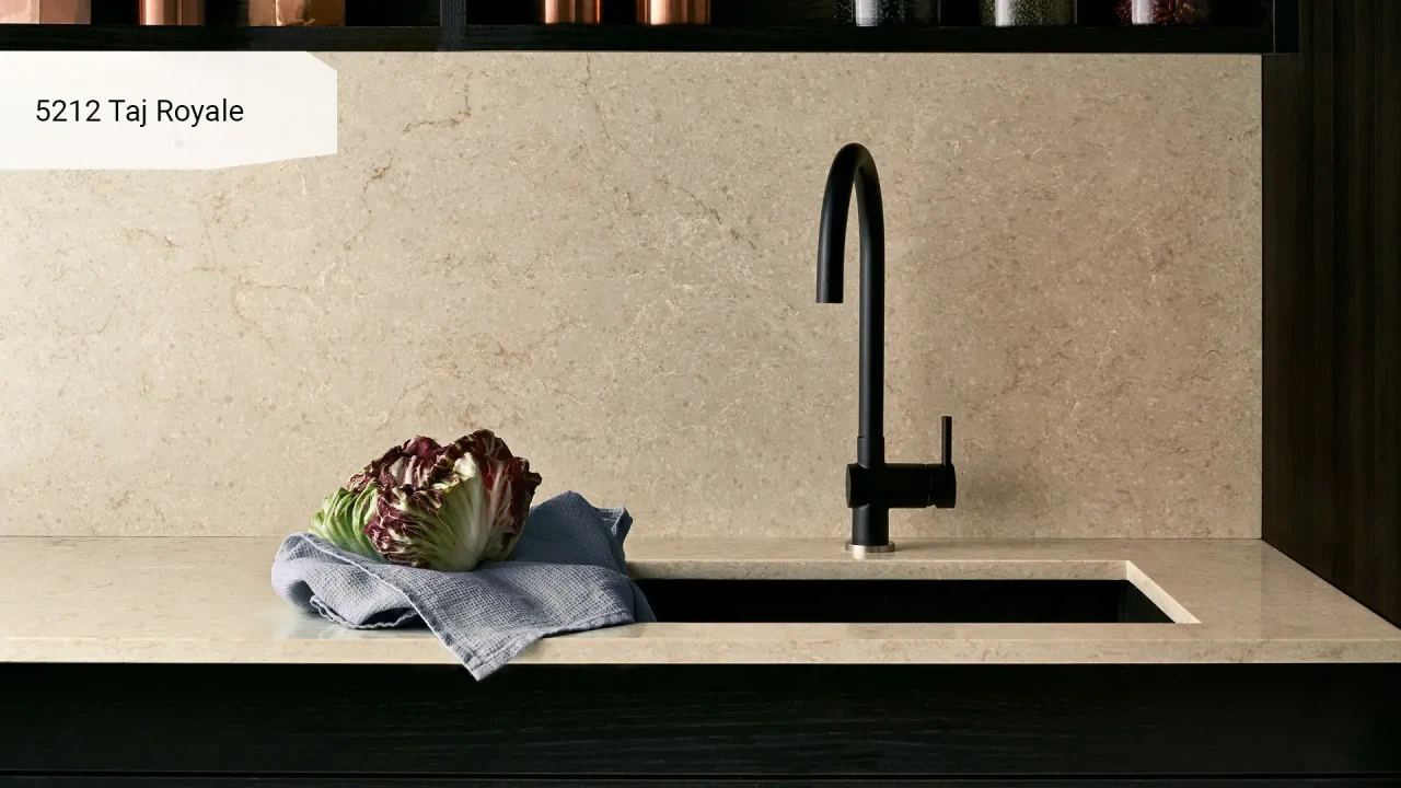 Caesarstone 5212 Taj Royale в інтер'єрі