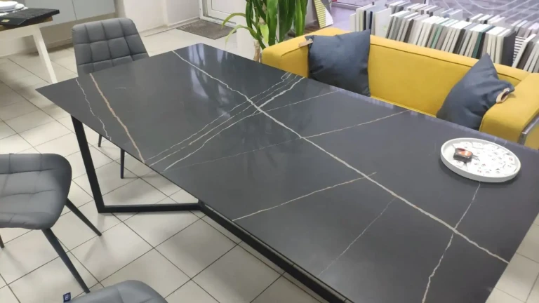 Комерційні об'єкти Avant Quartz 7700 Калакатта Марсель