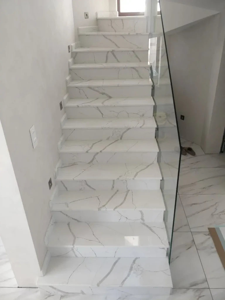 Сходи Avant Quartz 7500 Калакатта Аррас