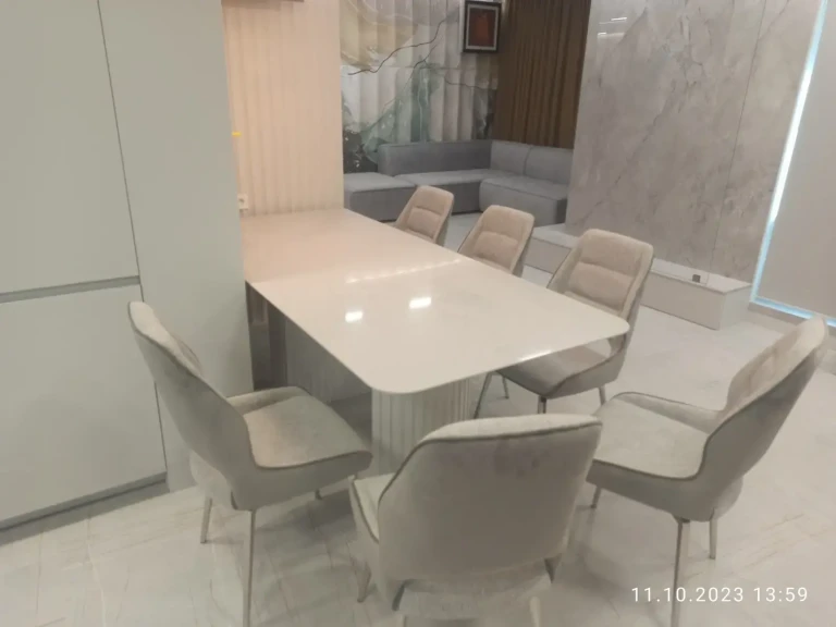 Житлові приміщення Caesarstone 5211 Noble Grey
