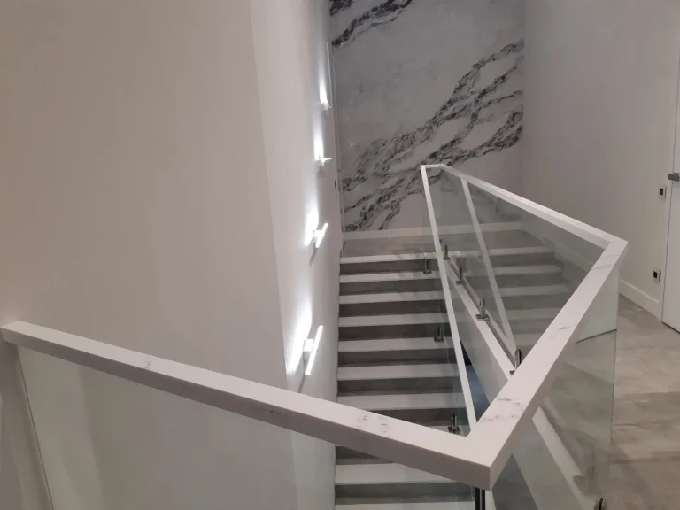 Сходи NEOMARM NM 201 Calacatta Bianco
